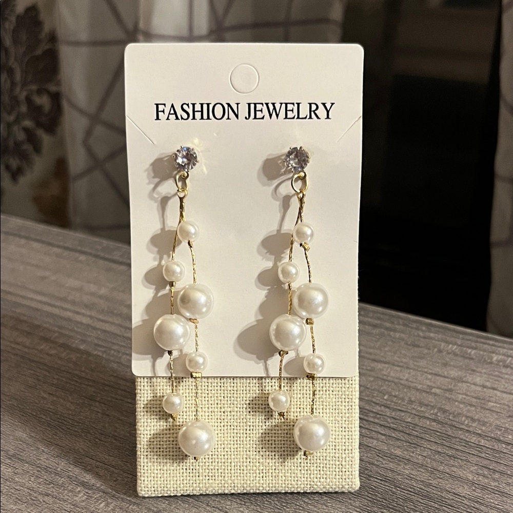 Elegant Pearl Drop Earrings
